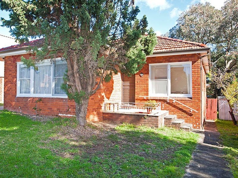 59A Gloucester Rd, Hurstville NSW 2220