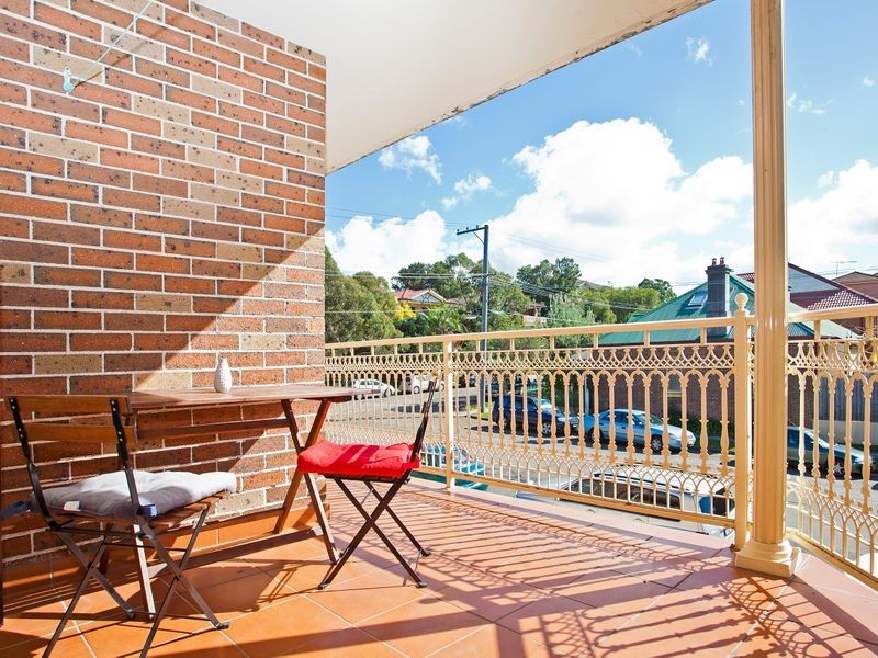 4/52 Carrington Ave, Hurstville NSW 2220