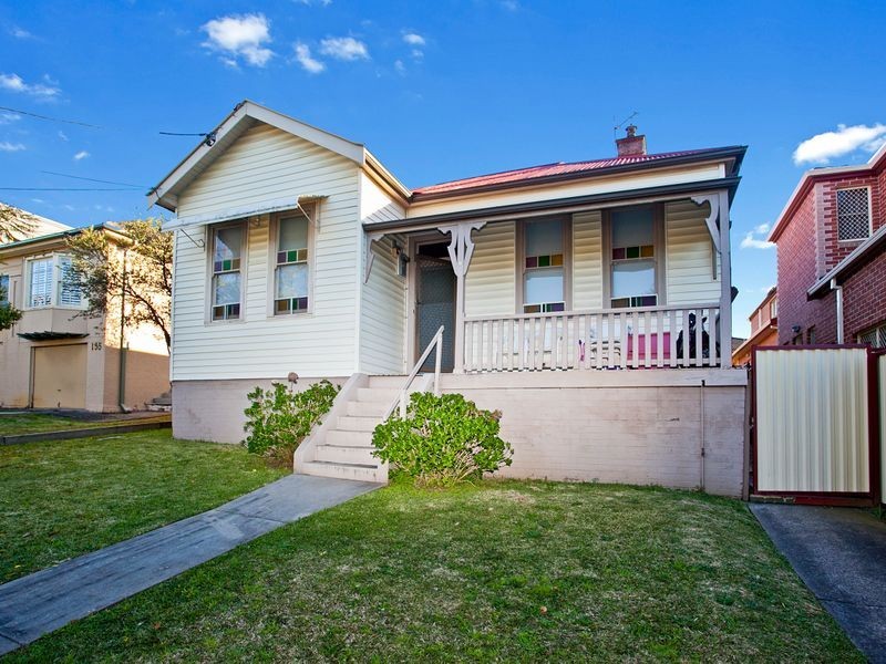 133 Laycock Road, Hurstville Grove NSW 2220