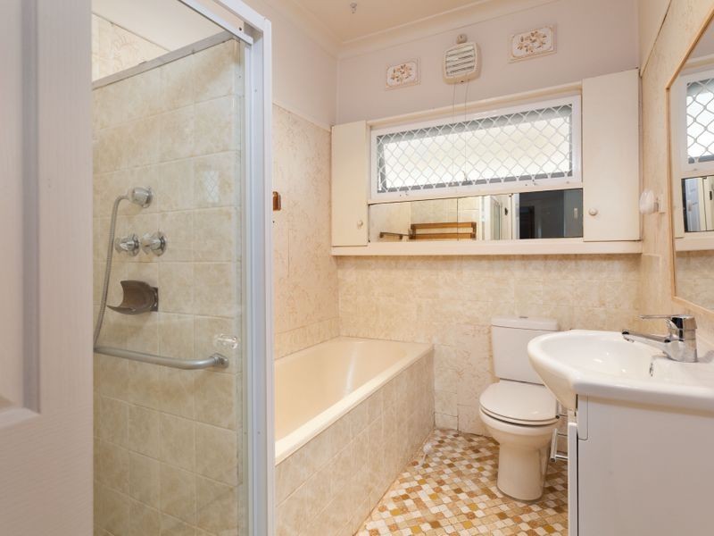 35 Waratah Street, Bexley NSW 2207