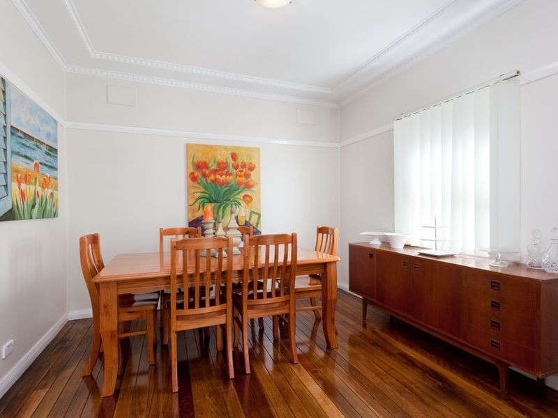 66 Barnards Avenue, Hurstville NSW 2220