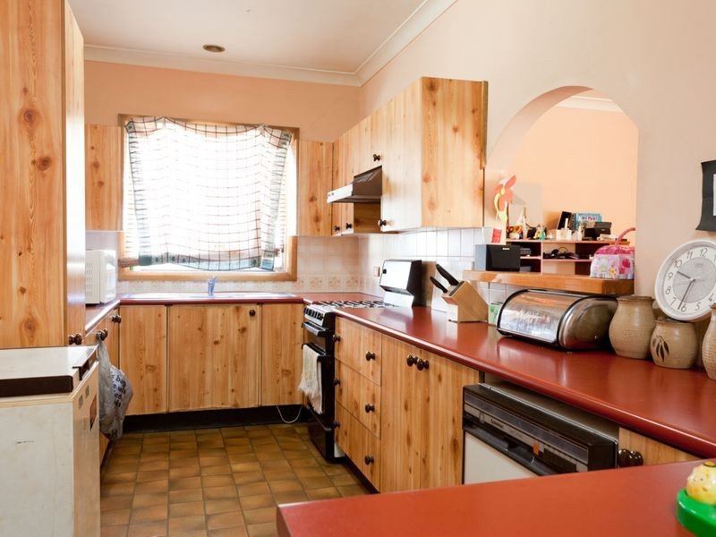 27 Hampton Street, Hurstville Grove NSW 2220