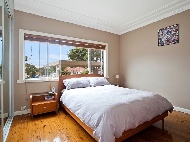 66 Baumans Road, Peakhurst NSW 2210