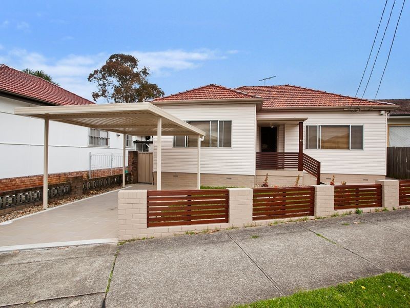 66 Baumans Road, Peakhurst NSW 2210