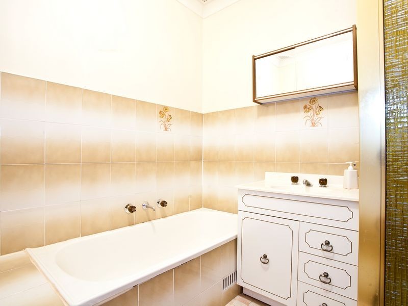 1/66 Millett Street, Hurstville NSW 2220