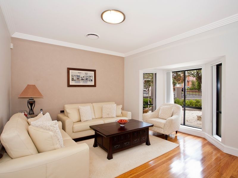 52 St Elmo Parade, Kingsgrove NSW 2208