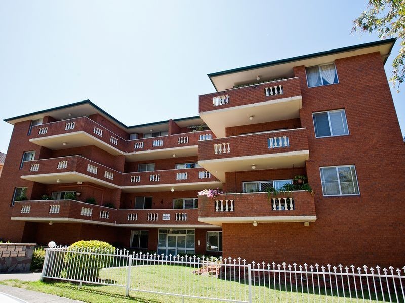 1/16-20 Garfield Street, Carlton NSW 2218