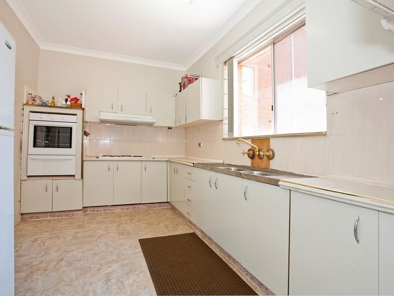 1/16-20 Garfield Street, Carlton NSW 2218