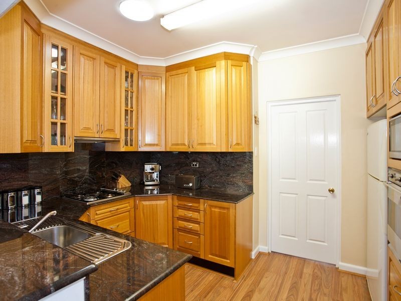 36 Allambee Crescent, Beverly Hills NSW 2209