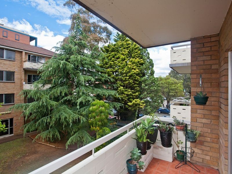 6/20-24 Carrington Avenue, Hurstville NSW 2220