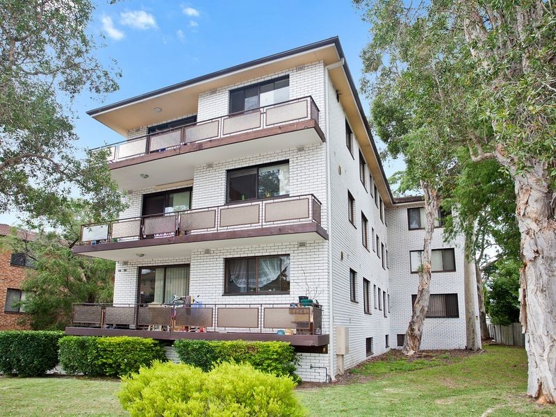 9/64-66 Hampton Court Road, Carlton NSW 2218