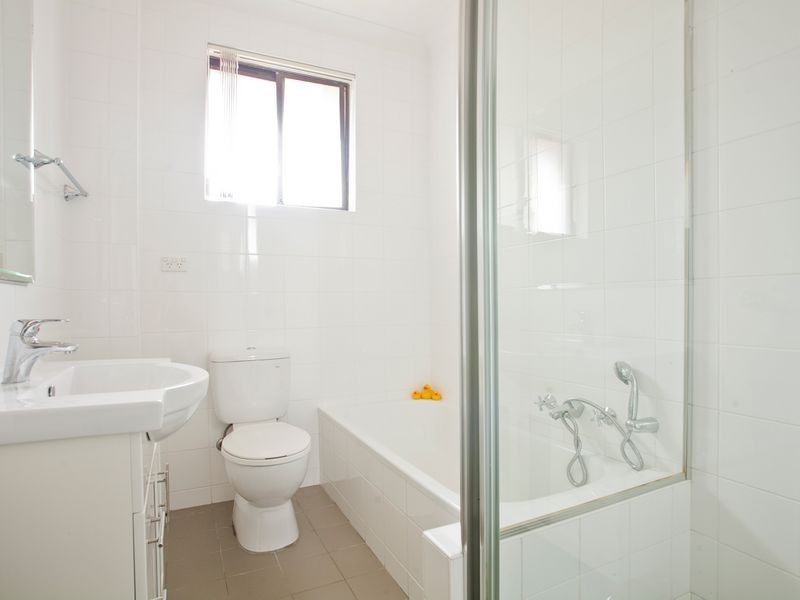 10/16-20 High Street, Carlton NSW 2218