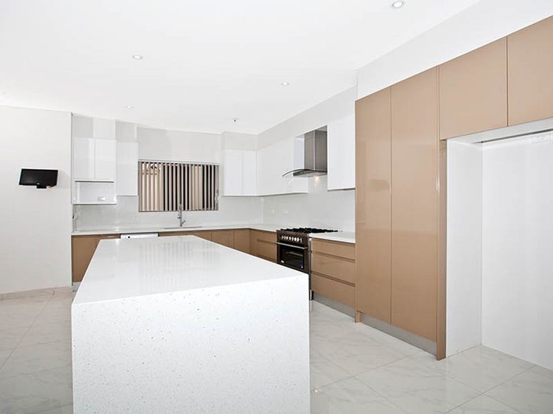 6 Annie Street, Hurstville NSW 2220