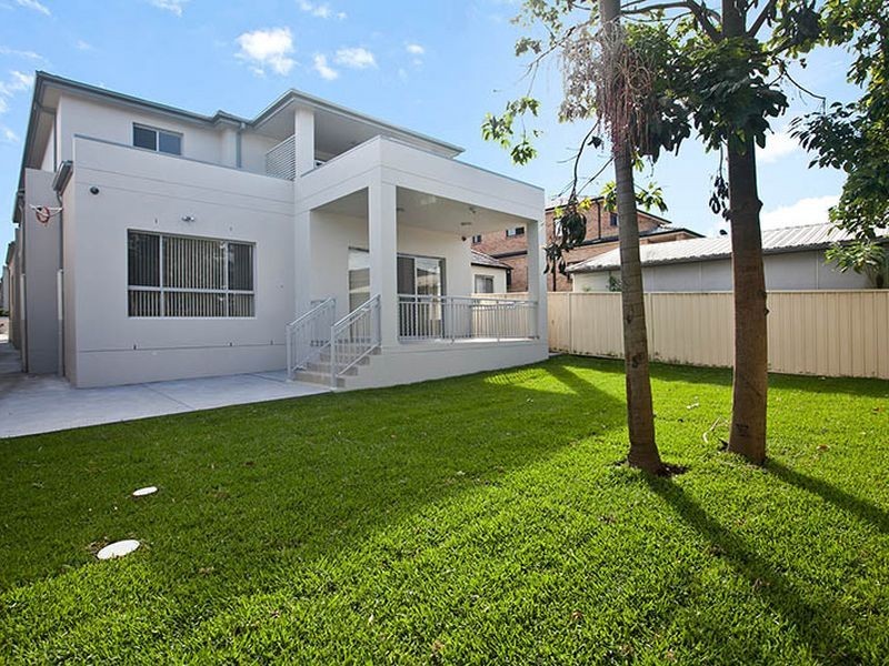 6 Annie Street, Hurstville NSW 2220