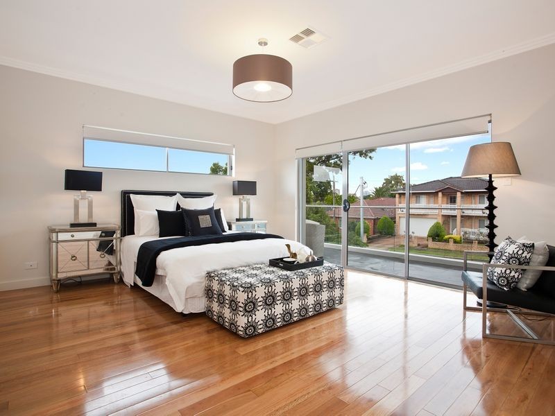 42 Smiths Avenue, Hurstville NSW 2220