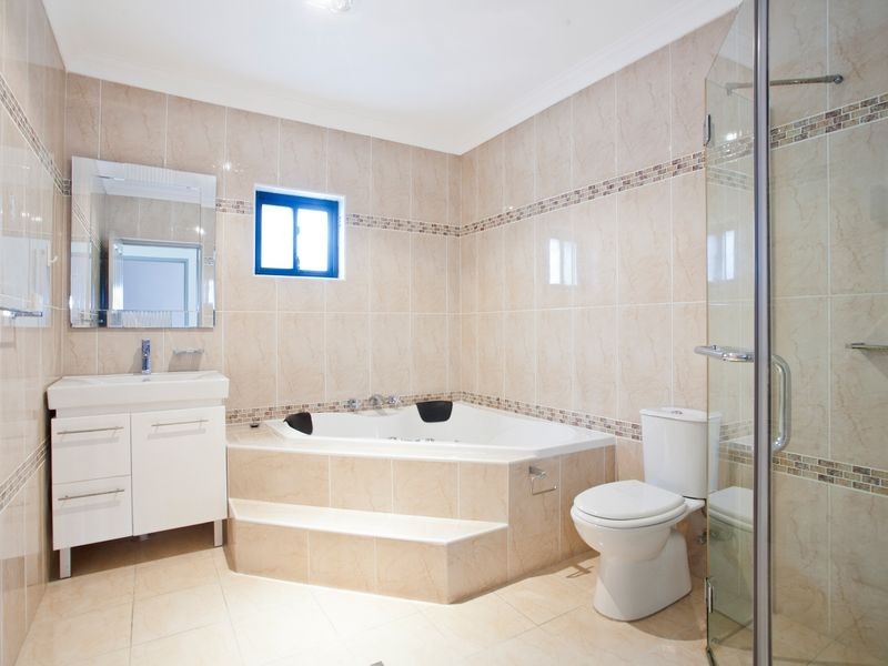 124 Gloucester Road, Hurstville NSW 2220