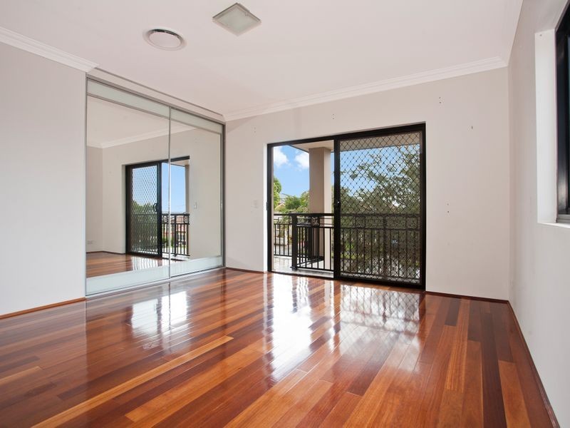 124 Gloucester Road, Hurstville NSW 2220