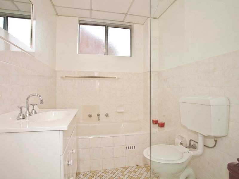 1/40 West Street, Hurstville NSW 2220