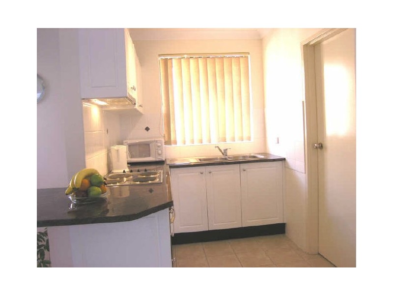 8 Carnarvon Street, Carlton NSW 2218