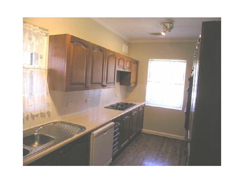 36 Midlothian Avenue, Beverly Hills NSW 2209