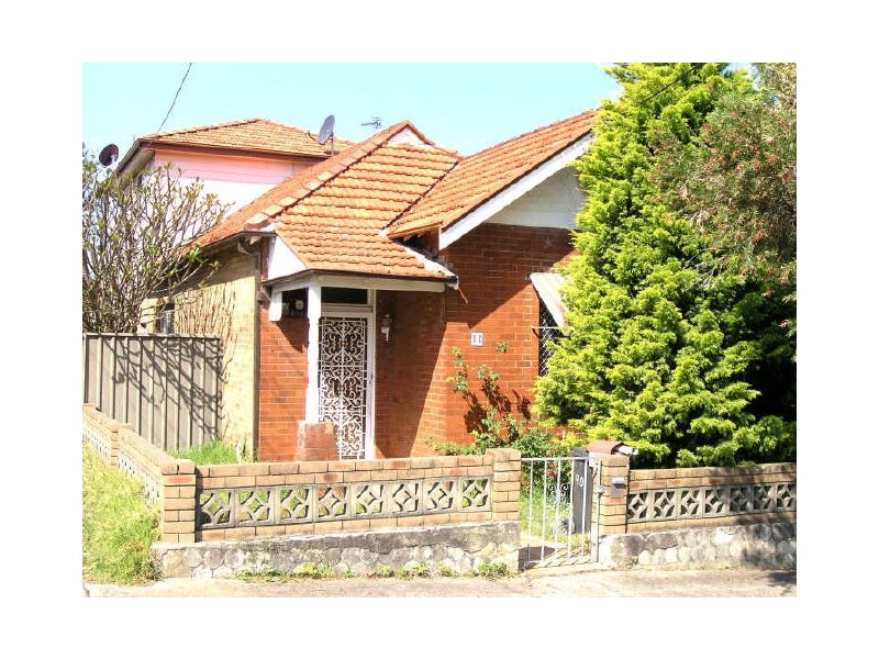 90 Fleet Street, Carlton NSW 2218