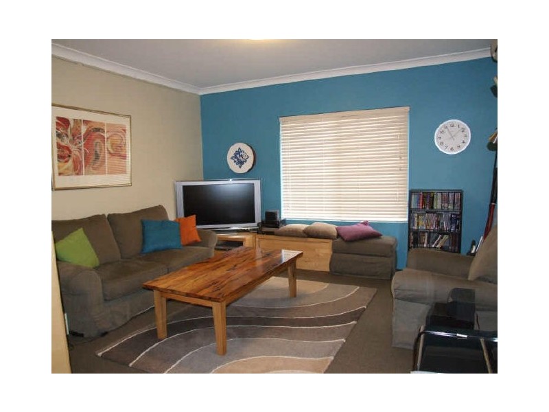 1 Shaftesbury Street, Carlton NSW 2218