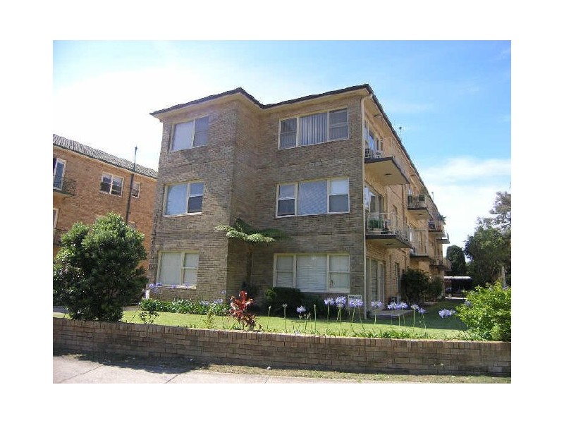 188 Russell Avenue, Dolls Point NSW 2219