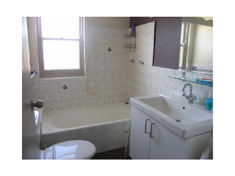 188 Russell Avenue, Dolls Point NSW 2219