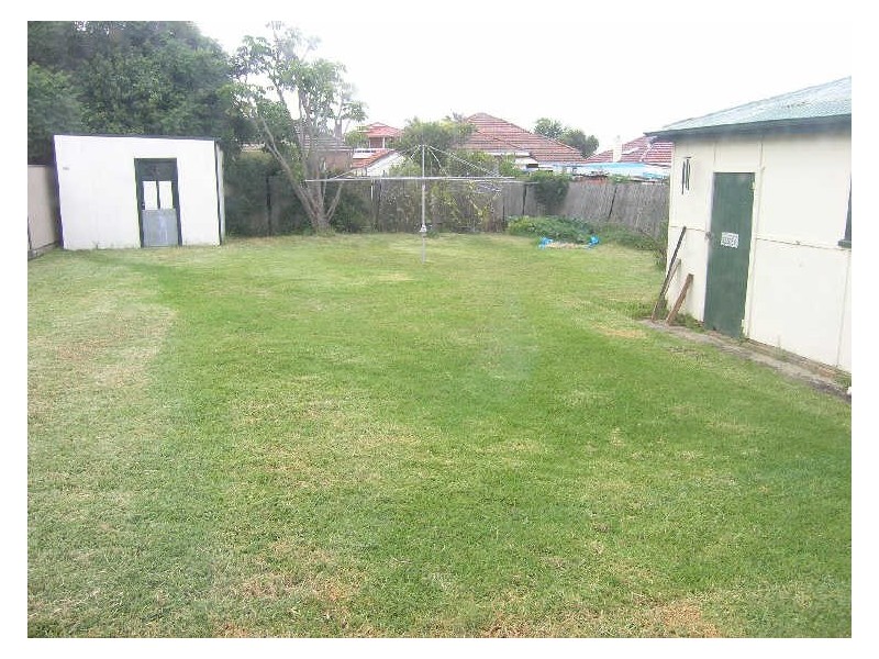 6 Joan Street, Hurstville NSW 2220