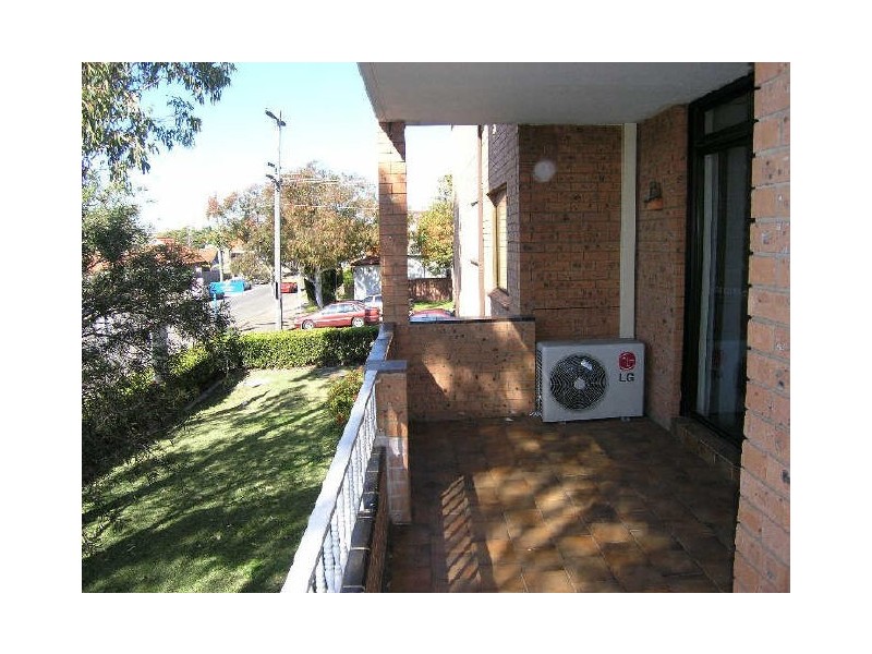 2 Caledonian Street, Bexley NSW 2207