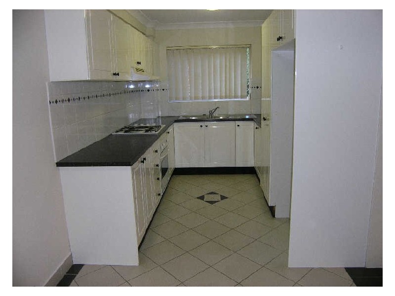 3/71-73 Queens Road, Hurstville NSW 2220