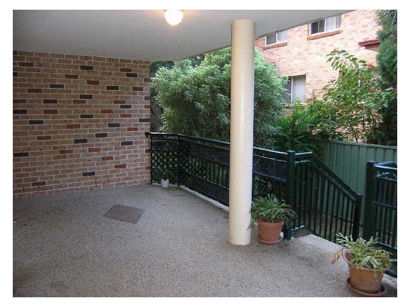 3/71-73 Queens Road, Hurstville NSW 2220