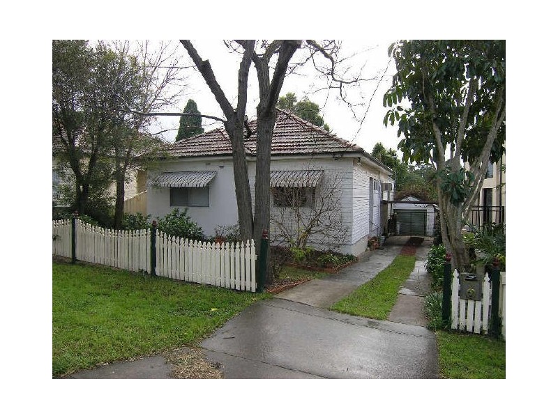 6 Annie Street, Hurstville NSW 2220