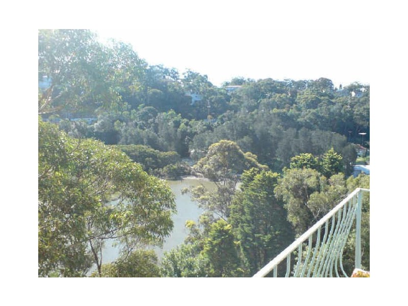 4 Dinjerra Crescent, Oatley NSW 2223