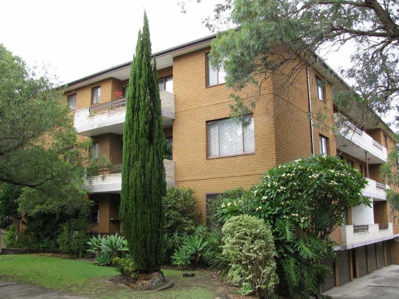 2-4 Hampton Court Road, Carlton NSW 2218