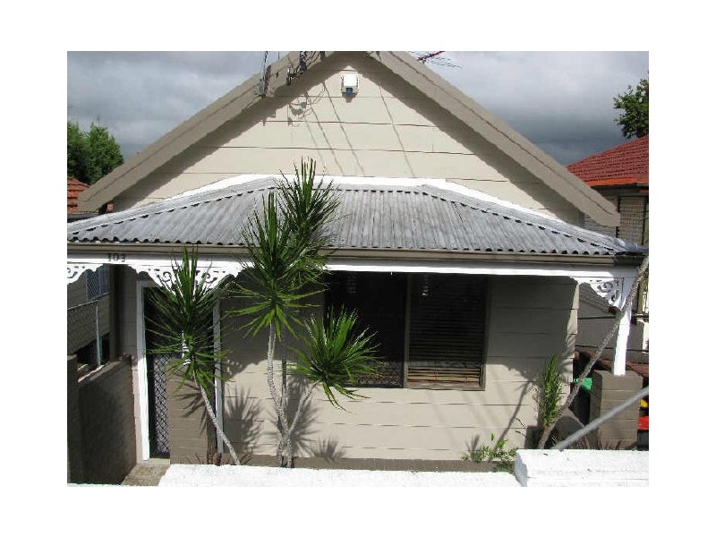 103 Bellevue Parade, Hurstville NSW 2220