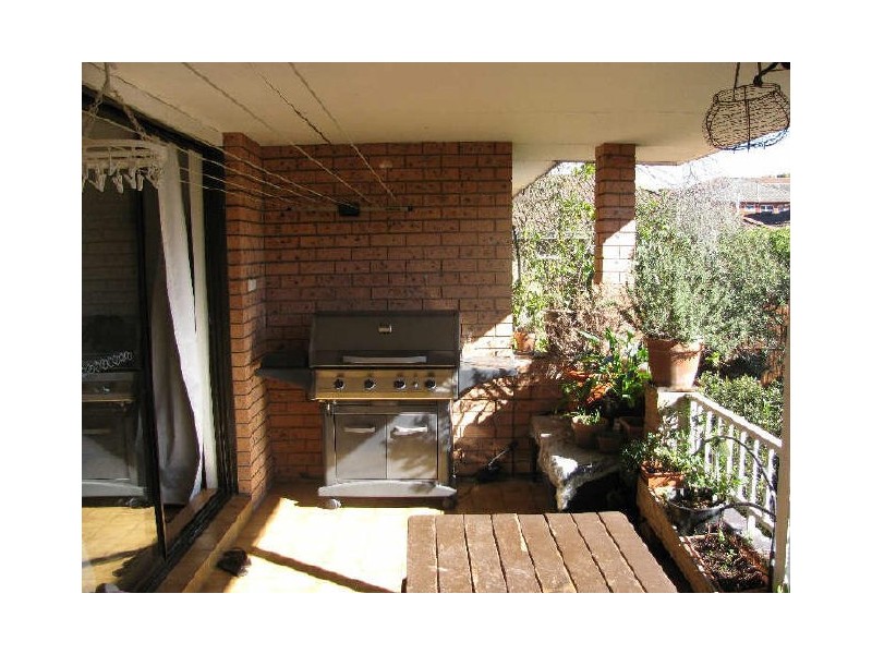 2 Caledonian Street, Bexley NSW 2207
