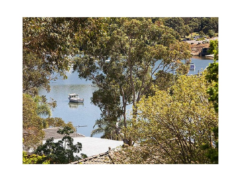 249 Connells Point Road, Connells Point NSW 2221