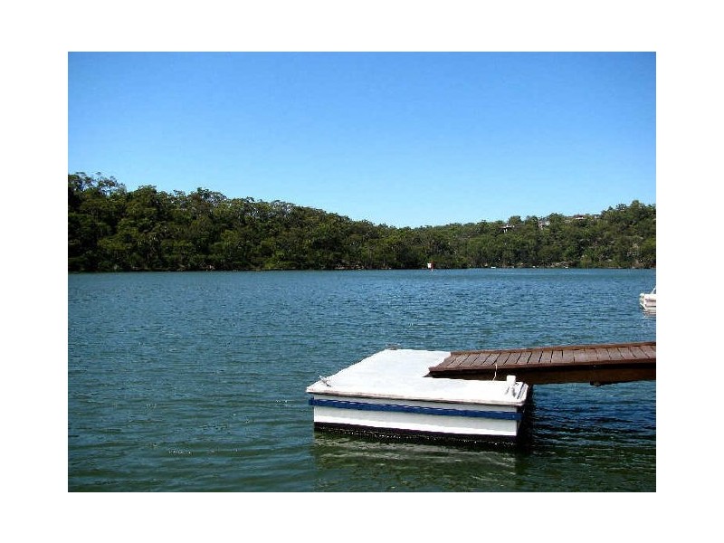 118 Moons Avenue, Lugarno NSW 2210