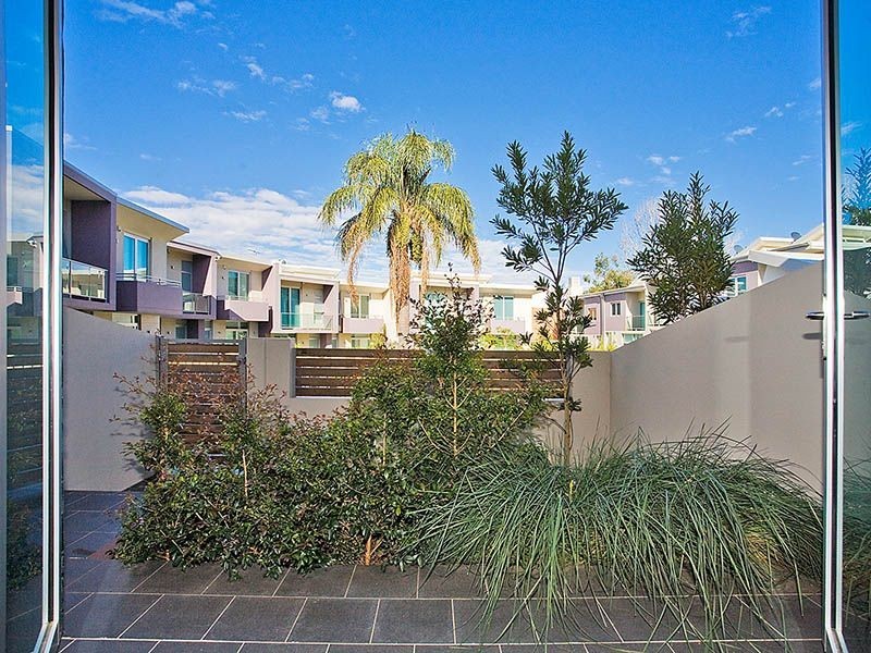 14-20 Madeira St, Sylvania NSW 2224
