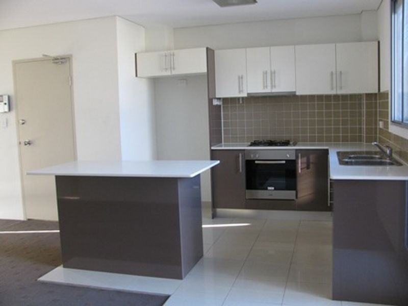 6/637 Forest Road, Bexley NSW 2207