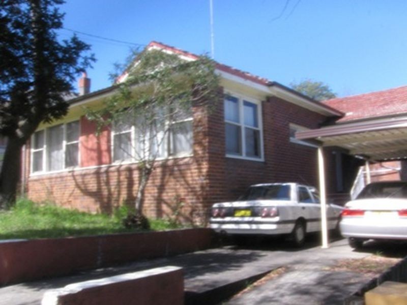 20 Hillcrest Avenue, Hurstville NSW 2220