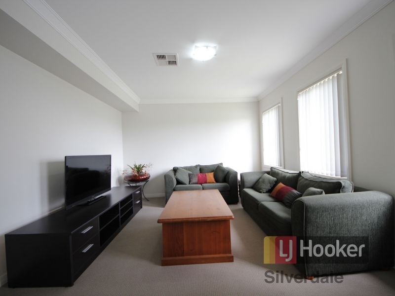 29 Horsley Circuit, Oran Park NSW 2570