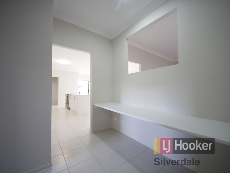 15 Willmington Loop, Oran Park NSW 2570