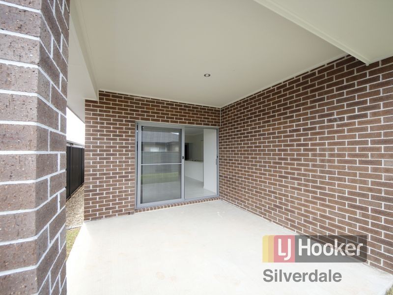15 Willmington Loop, Oran Park NSW 2570