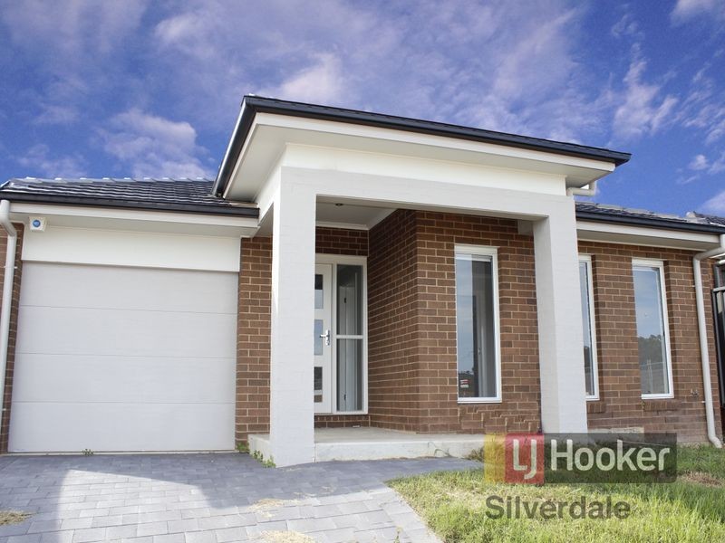 47 Butler Street, Gregory Hills NSW 2557
