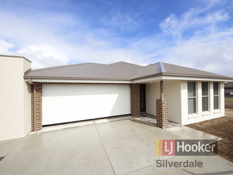 24 Skaife Street, Oran Park NSW 2570
