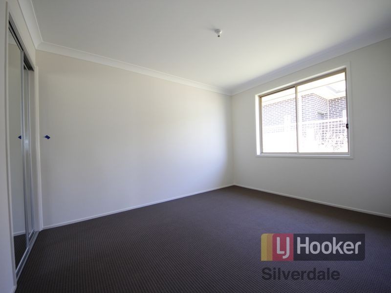 32 Skaife Street, Oran Park NSW 2570