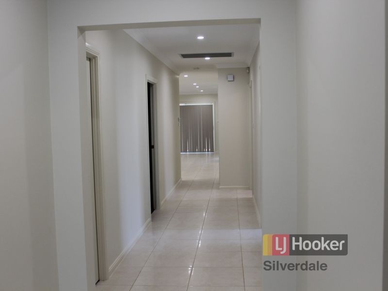 28 Murphy Street, Oran Park NSW 2570