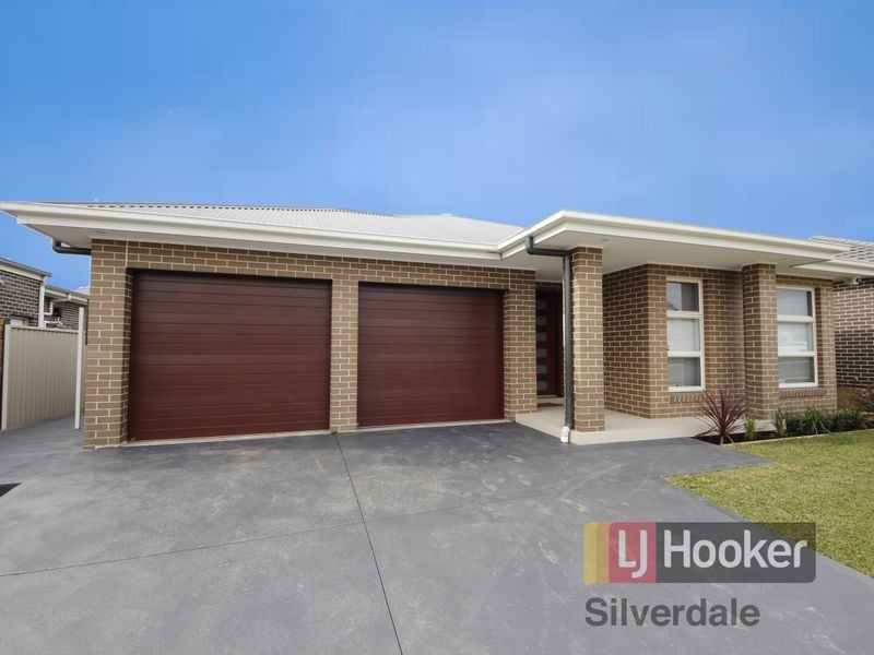 15 Skaife Street, Oran Park NSW 2570
